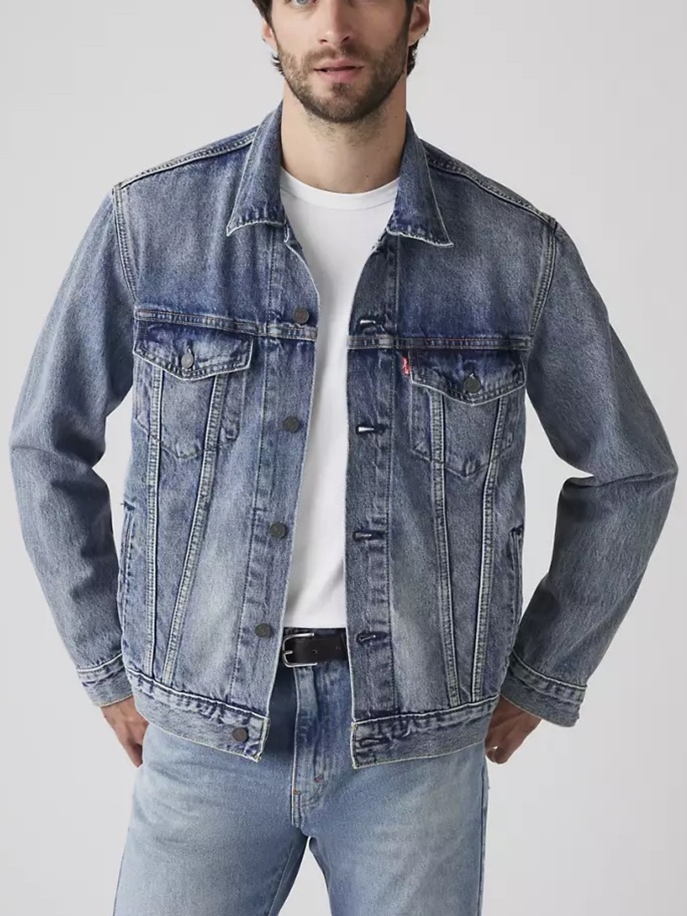 NWT Levi’s trucker jacket